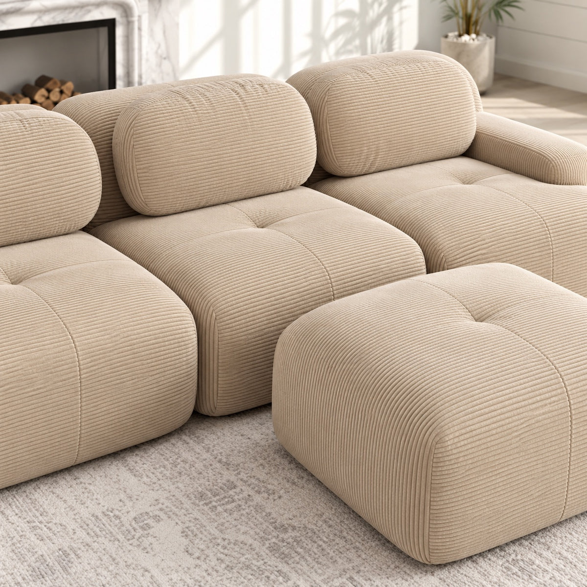 Canapé Grenade 3 places en velours côtelé beige avec pouf, détail du tissu