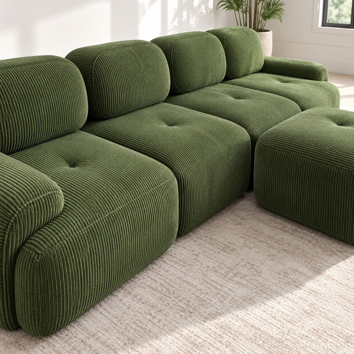 Canapé Grenade 4 places en velours côtelé vert olive avec pouf, détail du tissu